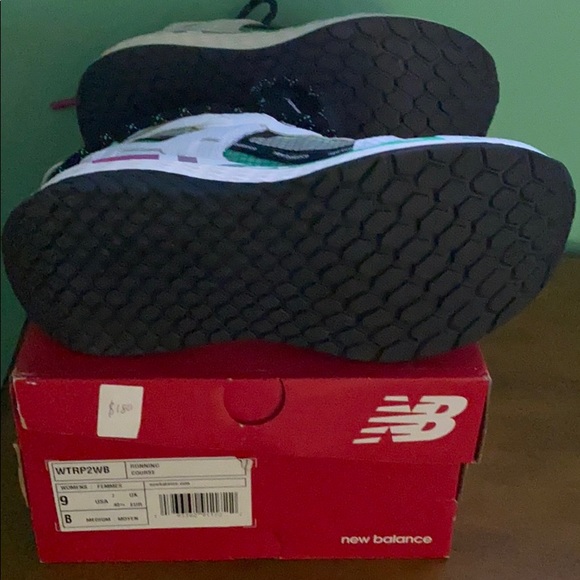 Women Multi Color New Balance Test Run Size 9 - Picture 2 of 4
